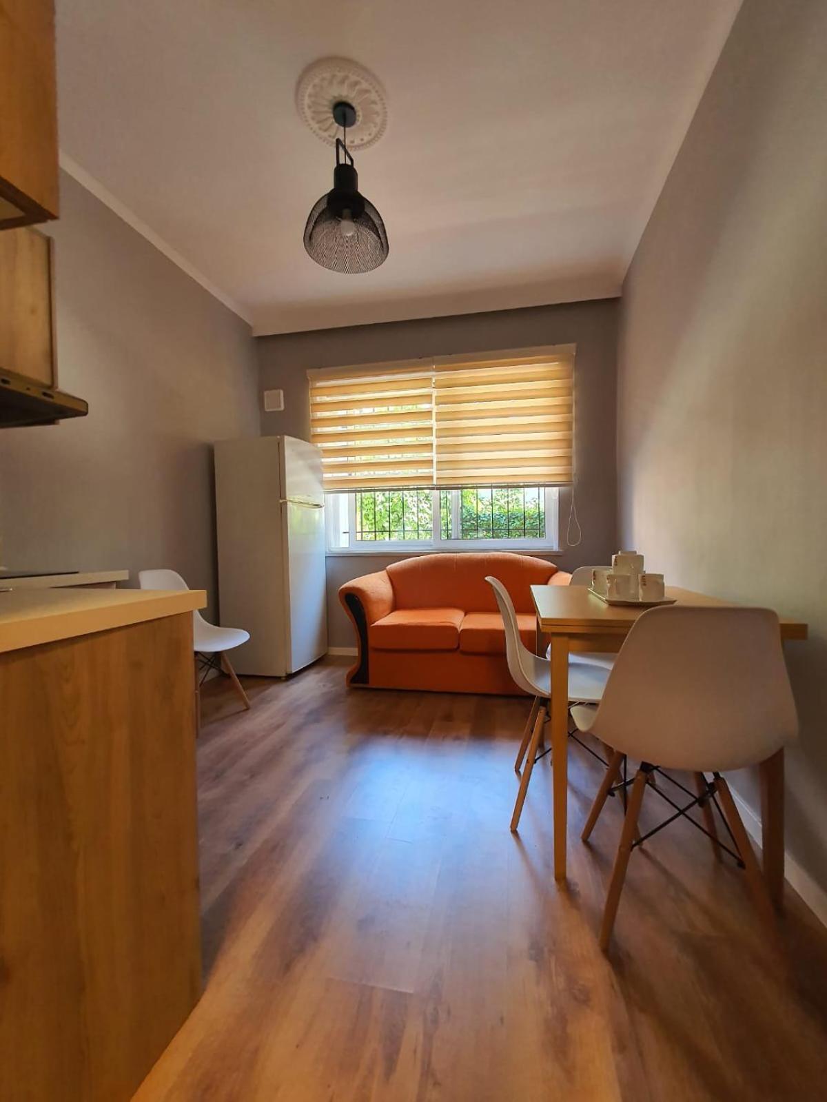 Center Of Tirana Enes'S Apartments Ngoại thất bức ảnh