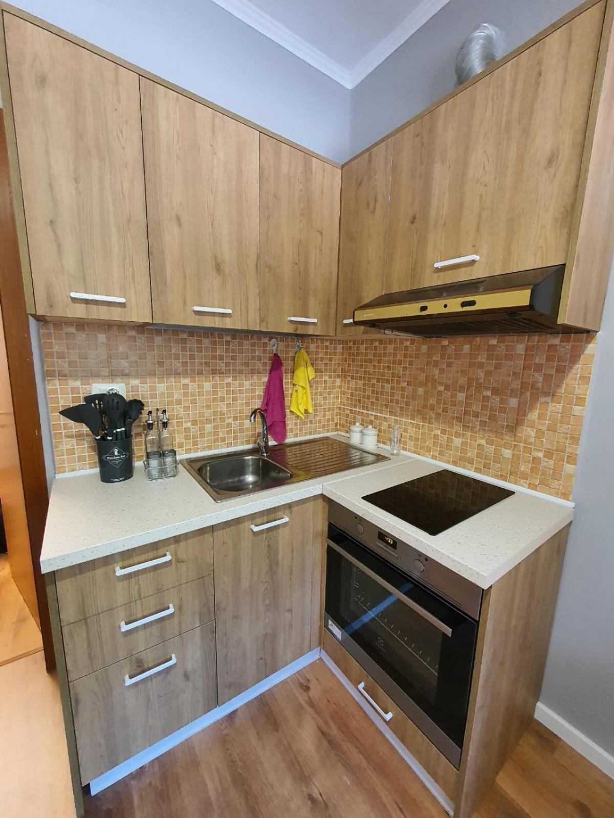 Center Of Tirana Enes'S Apartments Ngoại thất bức ảnh